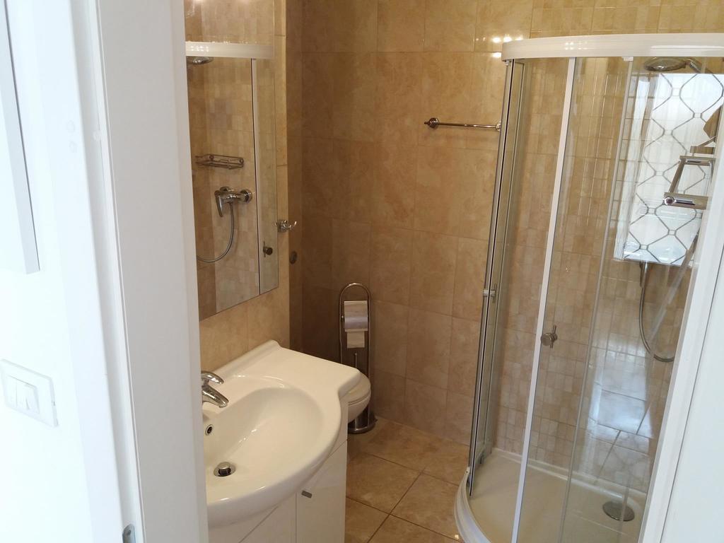 Apartments Jakovic Брела Екстериор снимка