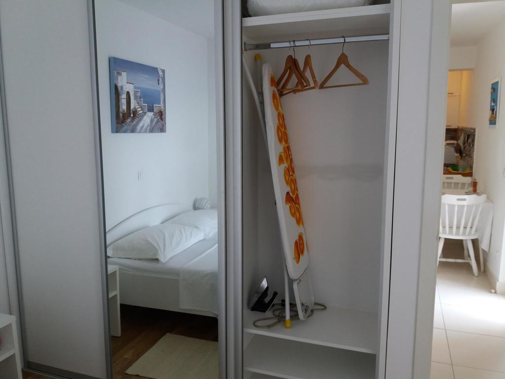 Apartments Jakovic Брела Екстериор снимка